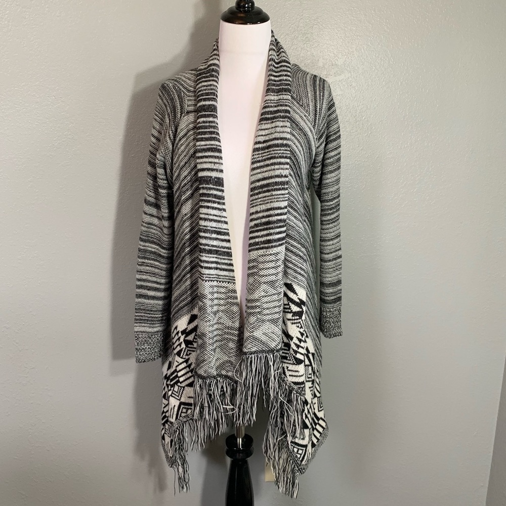 Charlotte Russe cardigan — Aztec pattern